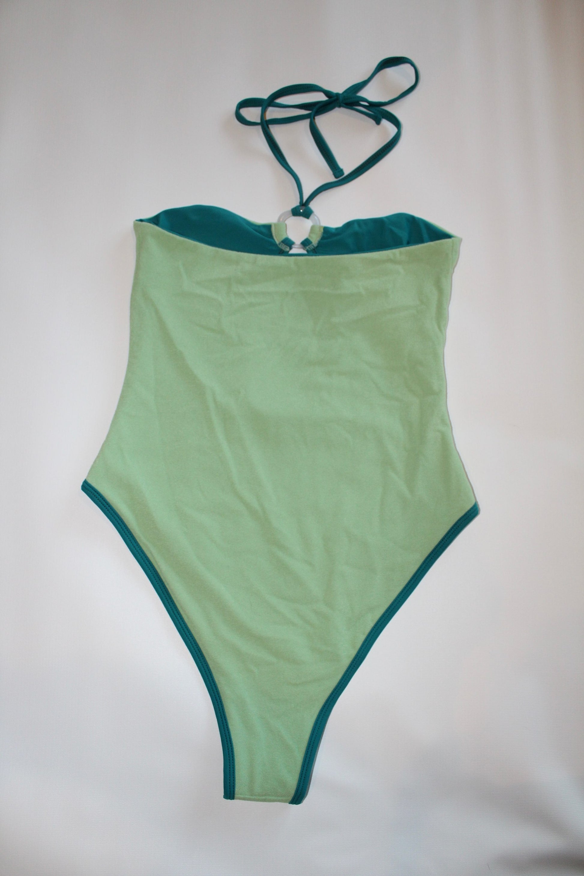 Turtle One-piece image 7