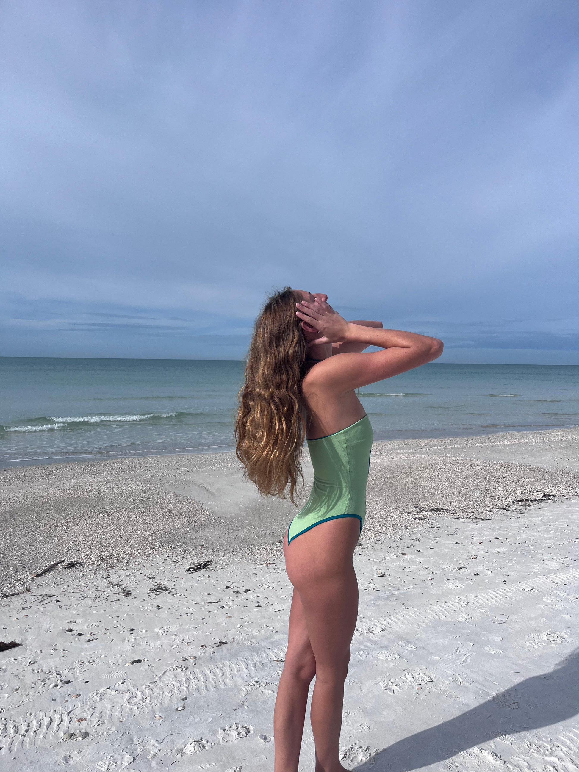 Turtle One-piece image 3