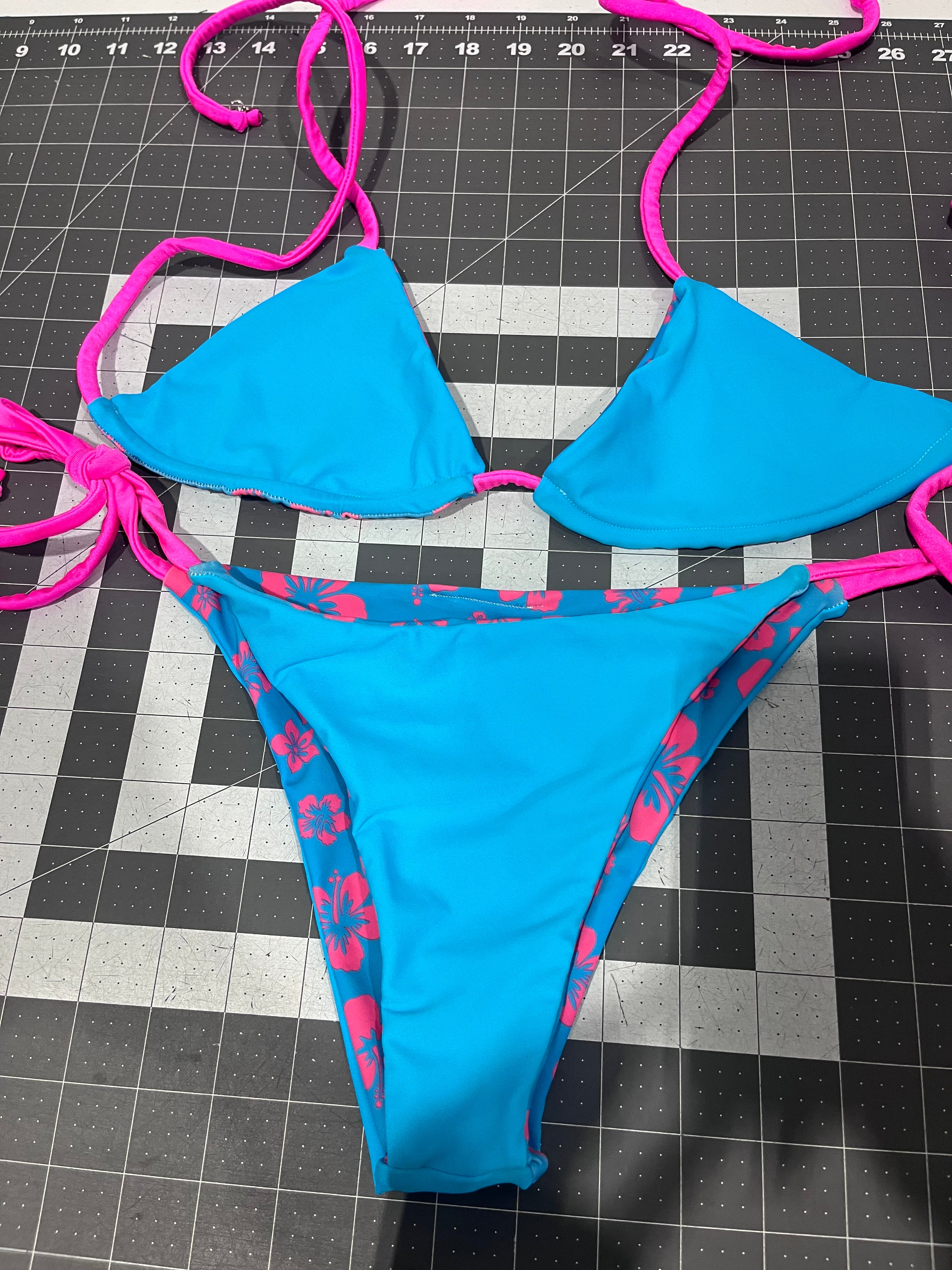 Hibiscus Skies Top